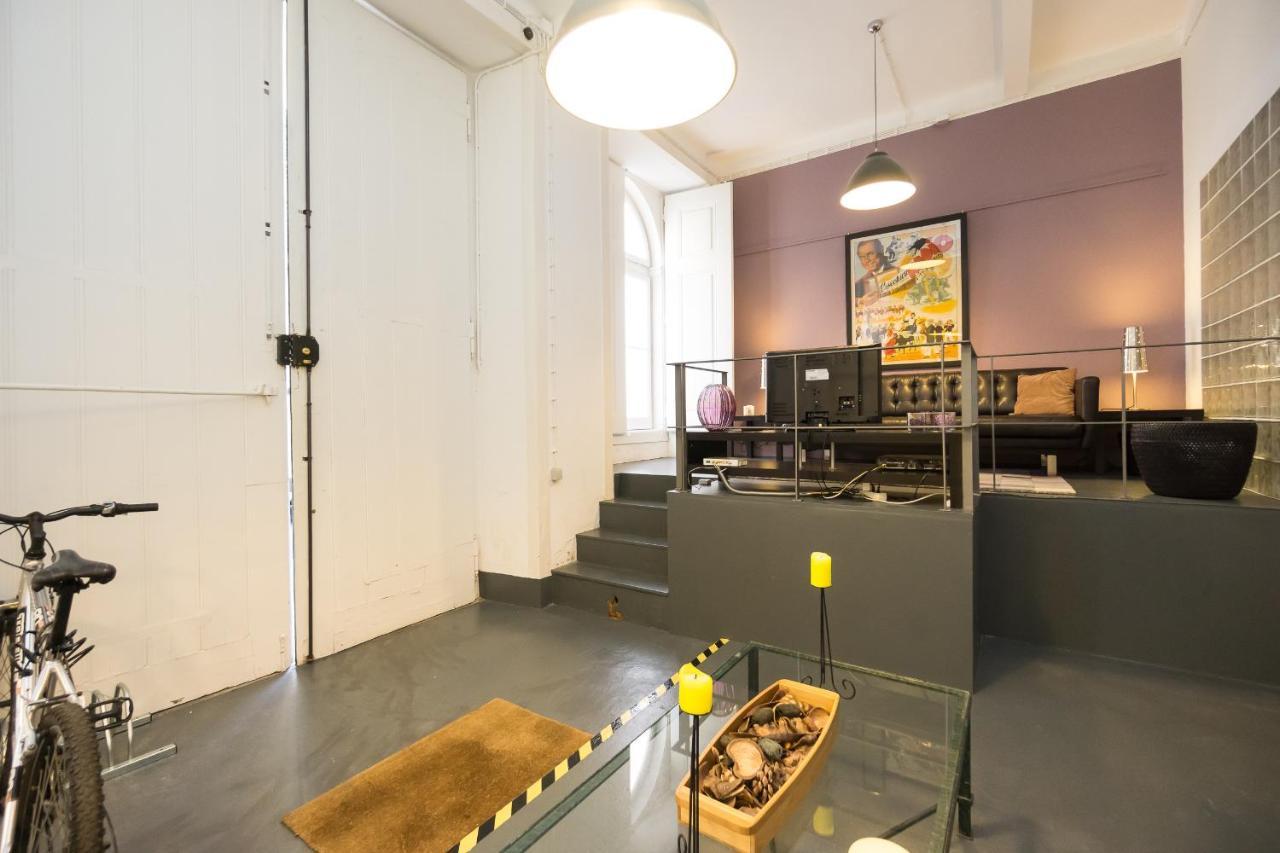Large & Relaxing Loft In Alfama Apartment Lisbon Bagian luar foto