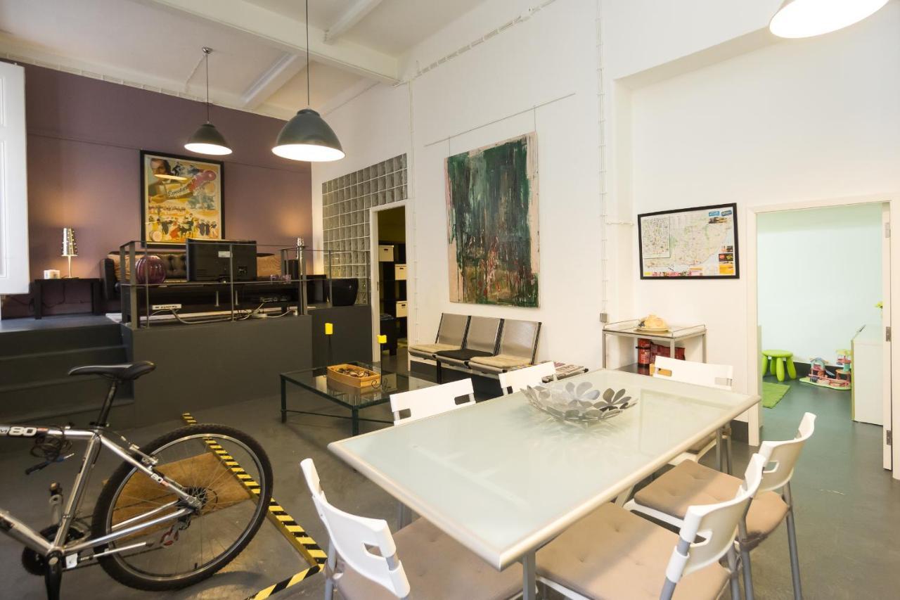 Large & Relaxing Loft In Alfama Apartment Lisbon Bagian luar foto