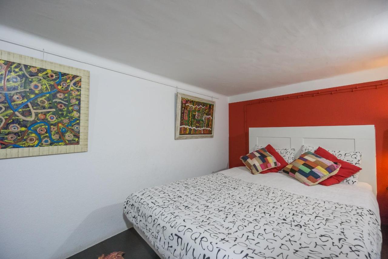Large & Relaxing Loft In Alfama Apartment Lisbon Bagian luar foto
